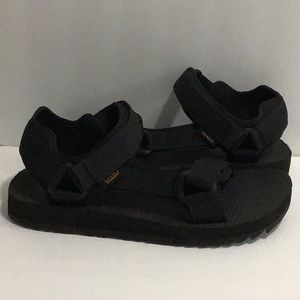 TEVA universal sandals men’s size 10 color black